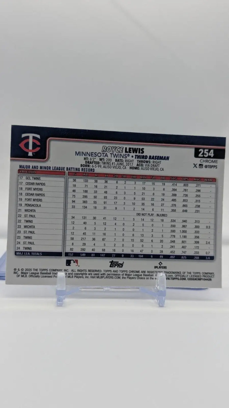 2025 Topps Chrome Baseball Royce Lewis #254 Prism Refractor Minnesota Twins - Baseball Card Single