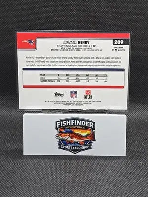 2025 Topps Chrome Football Pulsar Refractor HUNTER HENRY #209 Patriots - Football Card Single