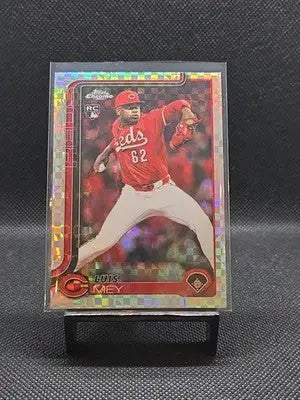 2025 Topps Chrome Update Series - Luis Mey #USC140 X-Fractor (RC)