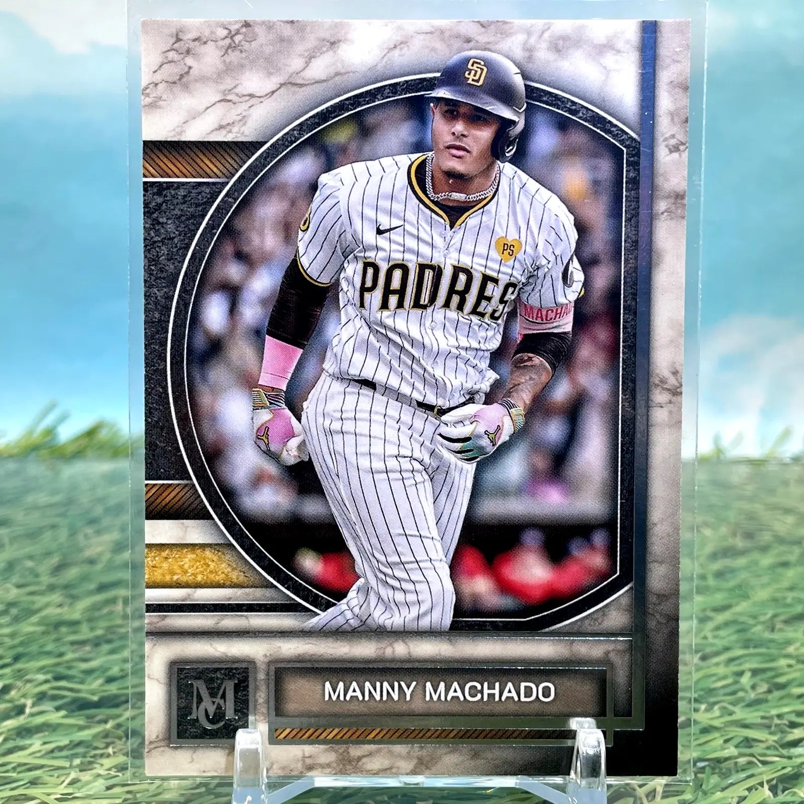 2025 Topps Museum Collection Manny Machado #30 San Diego Padres - Baseball Card Single
