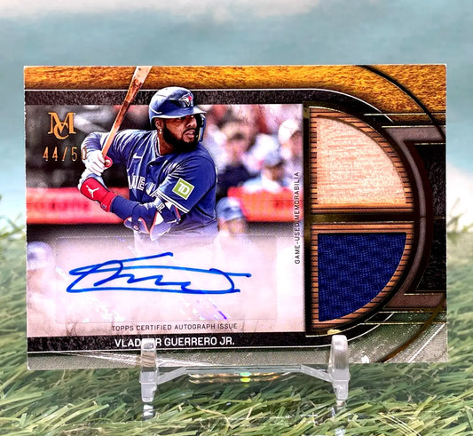2025 Topps Museum Vladimir Guerrero Jr Signature Swatches Auto /50 KM77 - Baseball Card Single