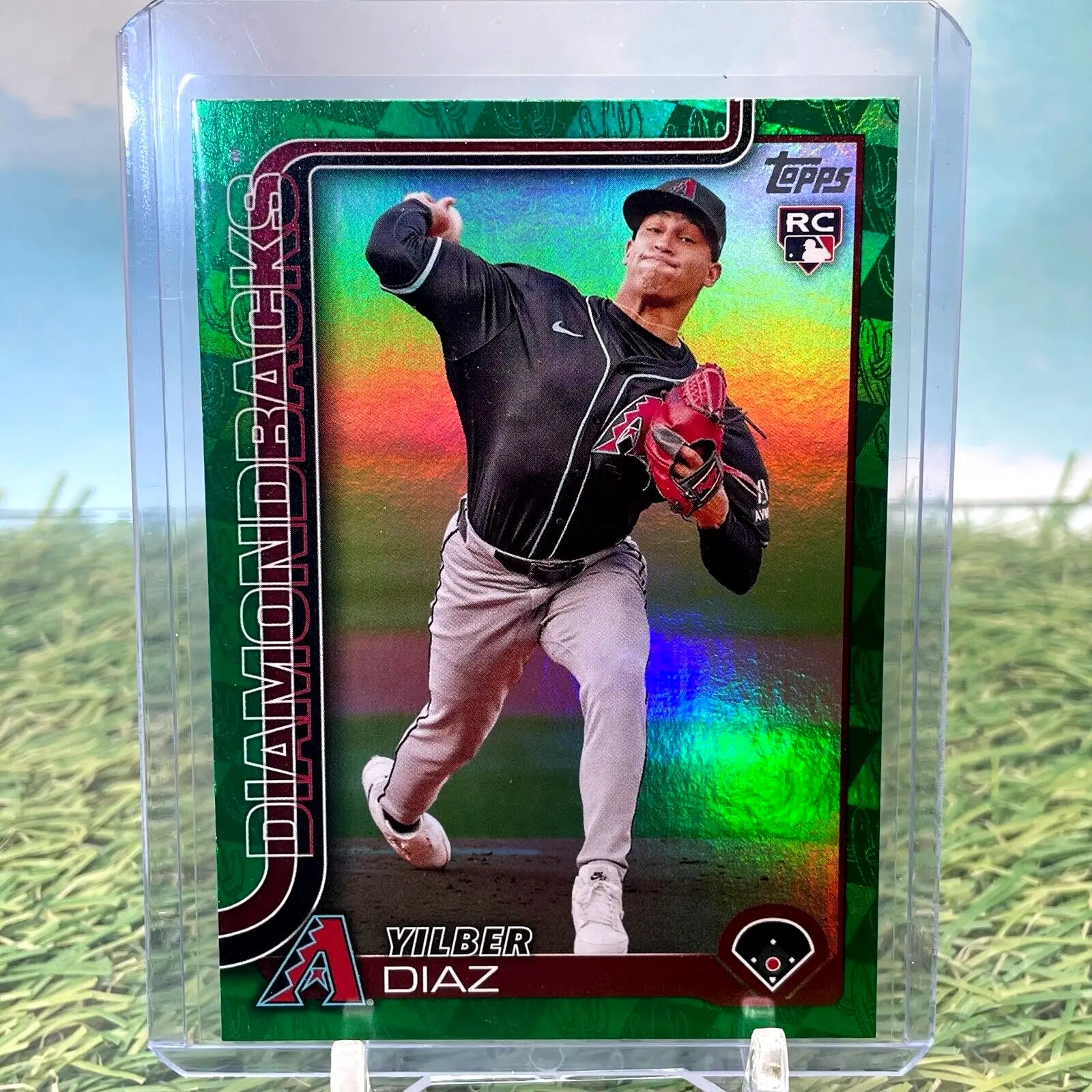 Yilber Diaz Arizona Diamondbacks baseball card 2025 Topps Series 1 Green Foil /99