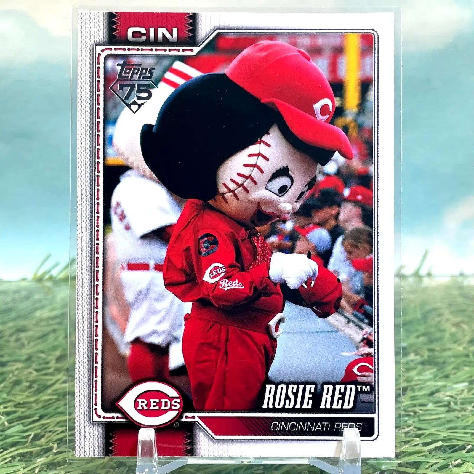 2026 Topps Celebration Rosie Red #M-6 Mascot Cincinnati Reds KM28 - Baseball Card Single