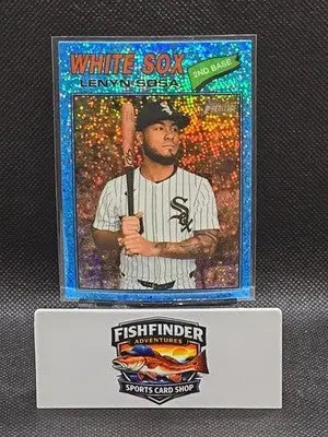 2026 Topps Heritage- Lenyn Sosa LIGHT BLUE SPARKLE #339 WHITESOX - Baseball Card Single