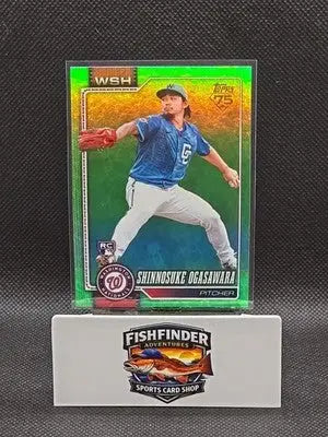2026 Topps Series 1 - Shinnosuke Ogasawara #32 Green Leaf Foil (RC) - Baseball Card Single