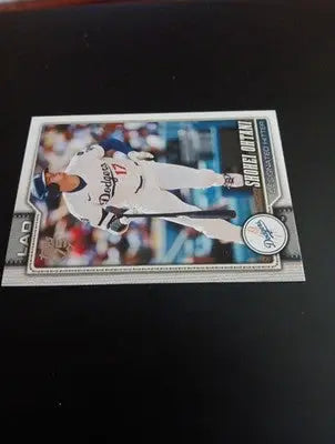 2026 Topps Series 1 - Shohei Ohtani #200. Dodgers. ’Topps 75’. NRMT+ - Baseball Card Single