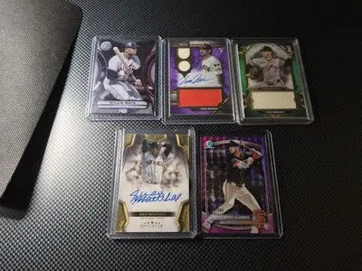 ’24-25 Giants Card Lot 2 autos - Baseball Card Single