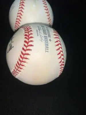 2x Rawlings Official Major League Baseball 2000 Millennium Baseball Silver Print - Baseball Card Single