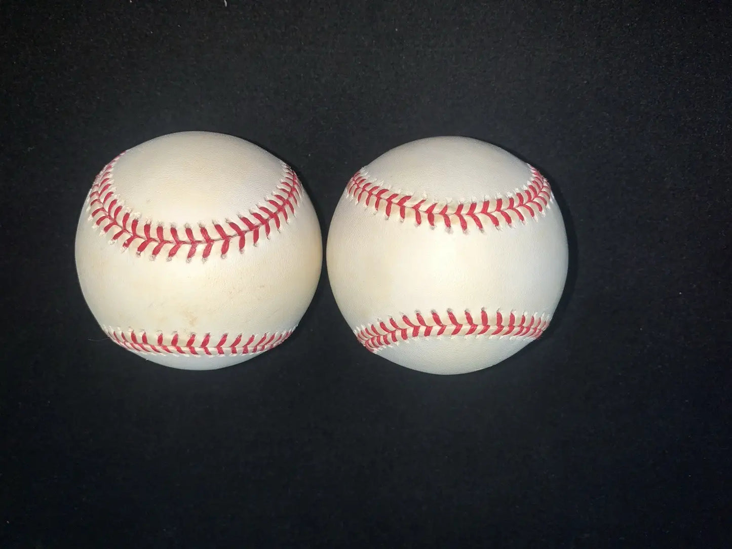 2x Rawlings Official Major League Baseball 2000 Millennium Baseball Silver Print - Baseball Card Single
