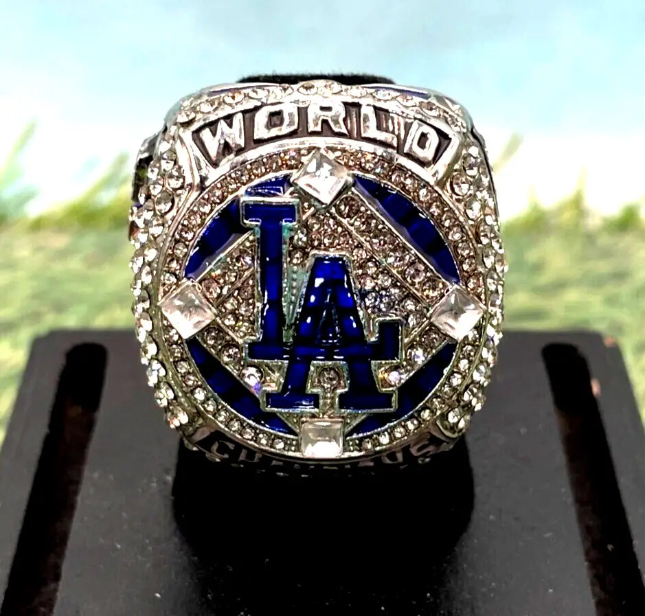 2020 MLB Los Angeles Dodgers Championship Ring Baseball Walker Buehler - Sports Memorabilia