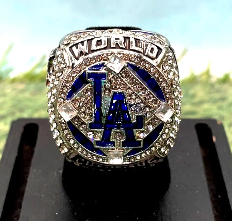 2020 MLB Los Angeles Dodgers Championship Ring Baseball Walker Buehler - Sports Memorabilia