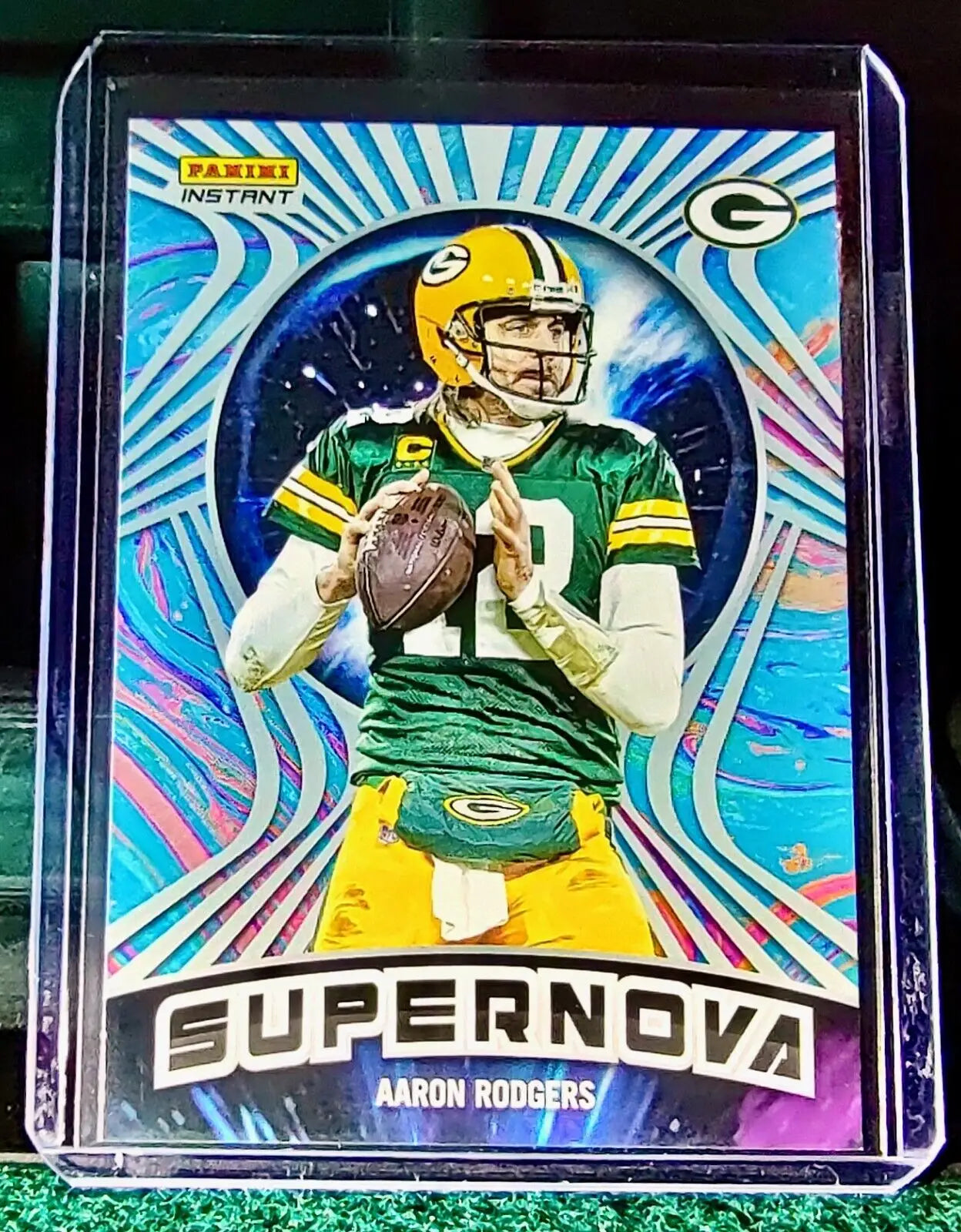 Aaron Rodgers 2022 Panini NFL Instant Supernova #9 Football Card 1/1523 - Football Card Single
