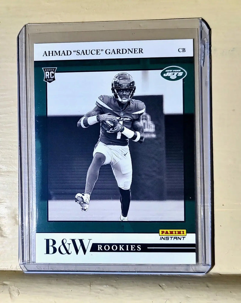 Ahmad “Sauce” Gardner 2022 Panini NFL Black & White Rookies #3 Card 1 of 649