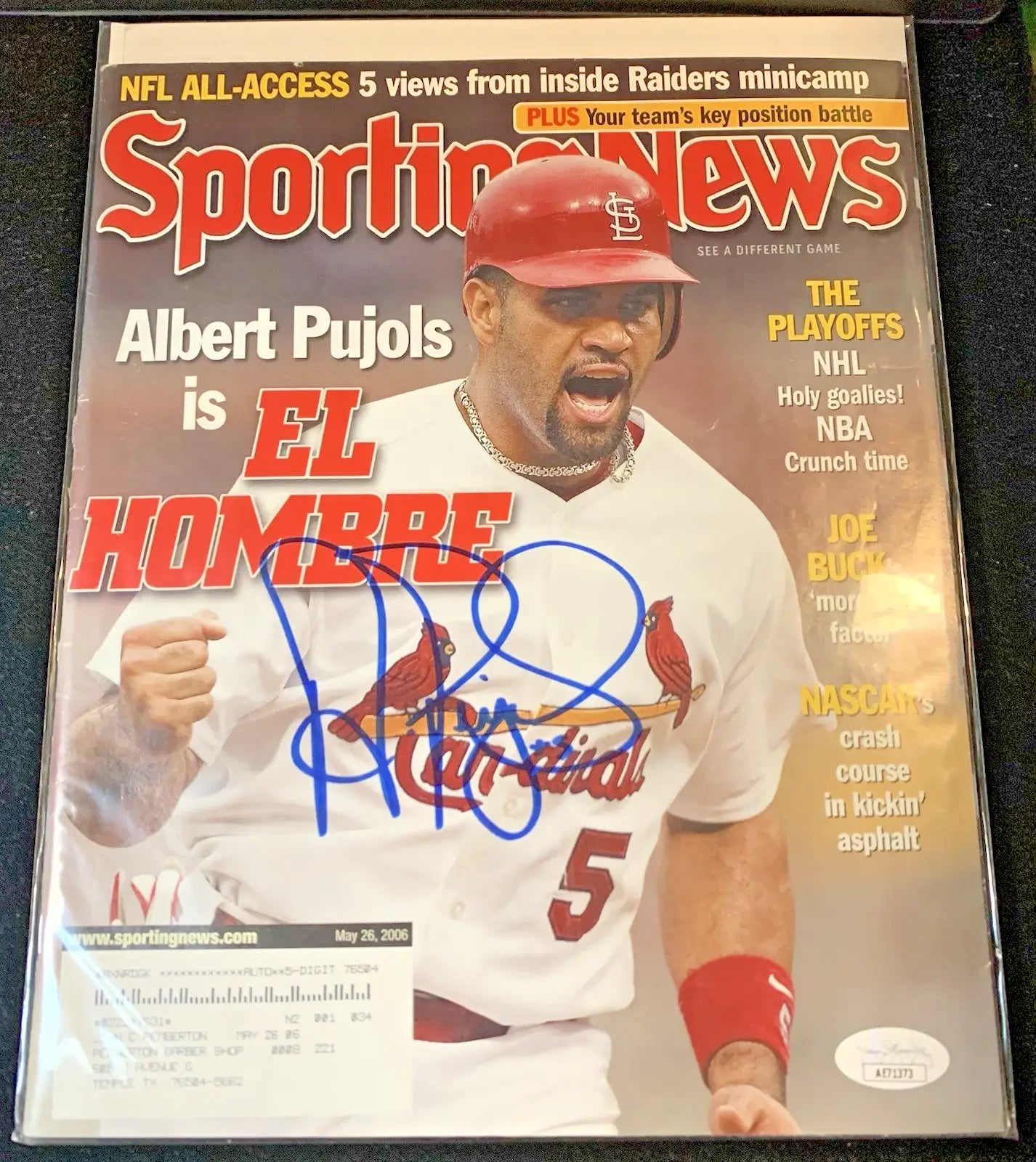 Albert Pujols May 26 2006 Sporting News Magazine Auto JSA COA Autographed Signed - Sports Memorabilia