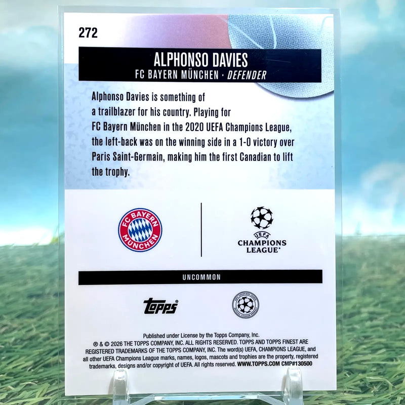 Alphonso Davies 2025-26 Topps Finest UCC Uncommon Green /35 Bayern Munich