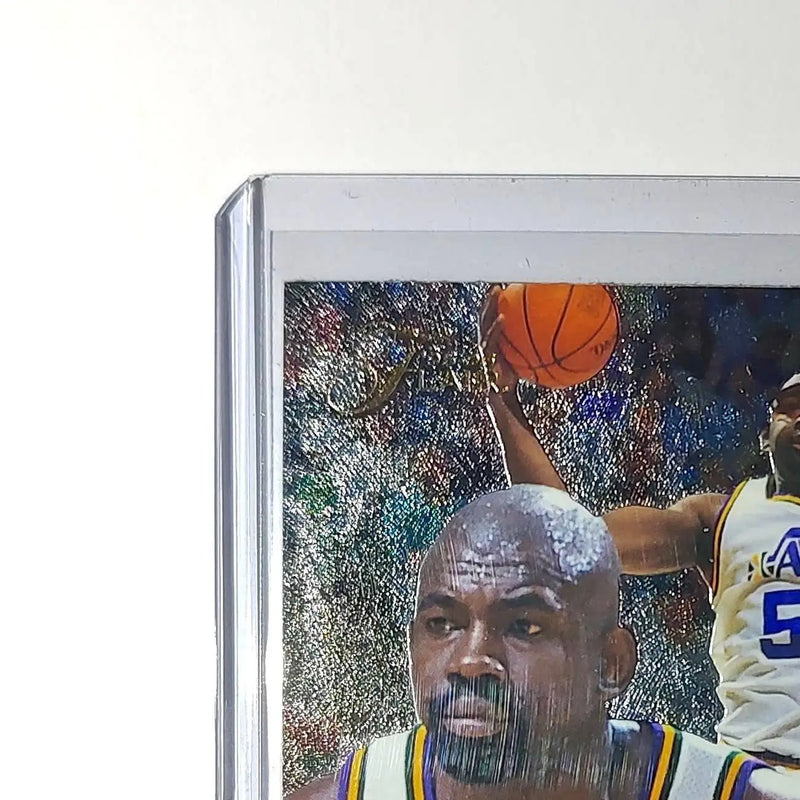Antoine Carr 1995-96 Flair NBA #136 Card Utah Jazz