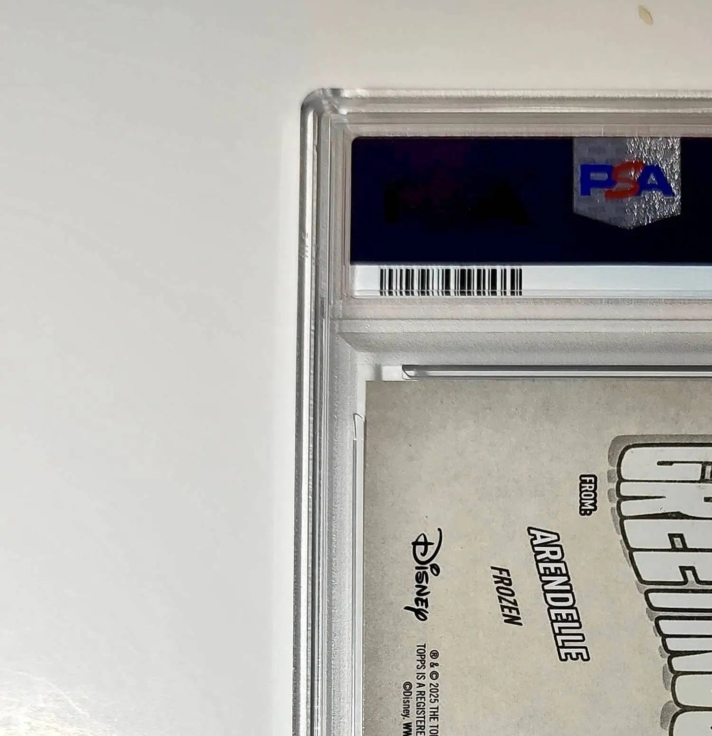 Arendelle 2025 Topps Disney Wonder #GF-3 Greetings From Card Frozen PSA 8 - Non-Sports Card Single