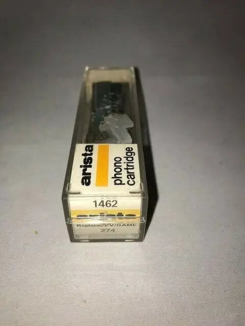Arista 1462 Phono Cartridge displayed in a clear plastic case for optimal protection