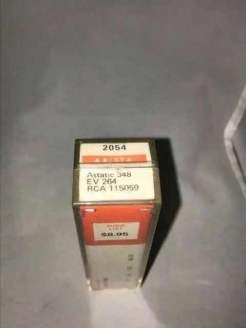Arista 2054 Phono Cartridge in a clear plastic case for audio enthusiasts