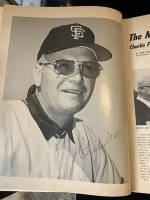AUTO 1971 San Francisco Giants Yearbook Mays McCovey Marichal 24 Signatures JSA - Sports Memorabilia