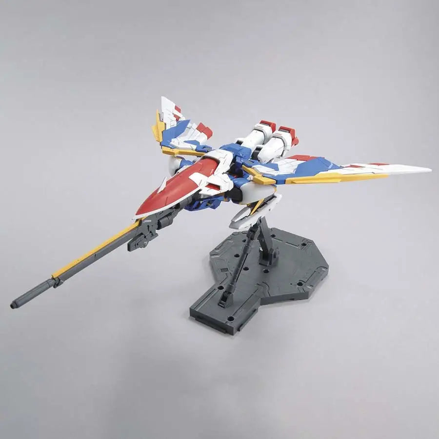 Bandai Mobile Suit Gundam Gundam Wing Endless Waltz: Wing Gundam EW Master Grade 1:144 Scale Model Kit - Action Figure