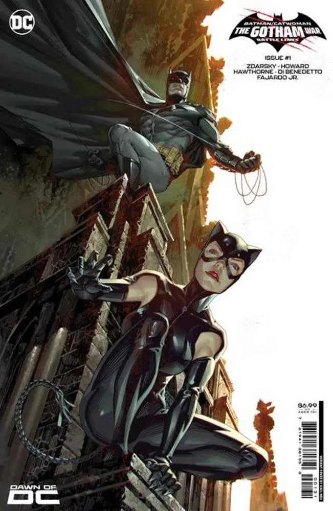 Comic book cover of Batman and Catwoman from Gotham War Battle Lines #1 trading card