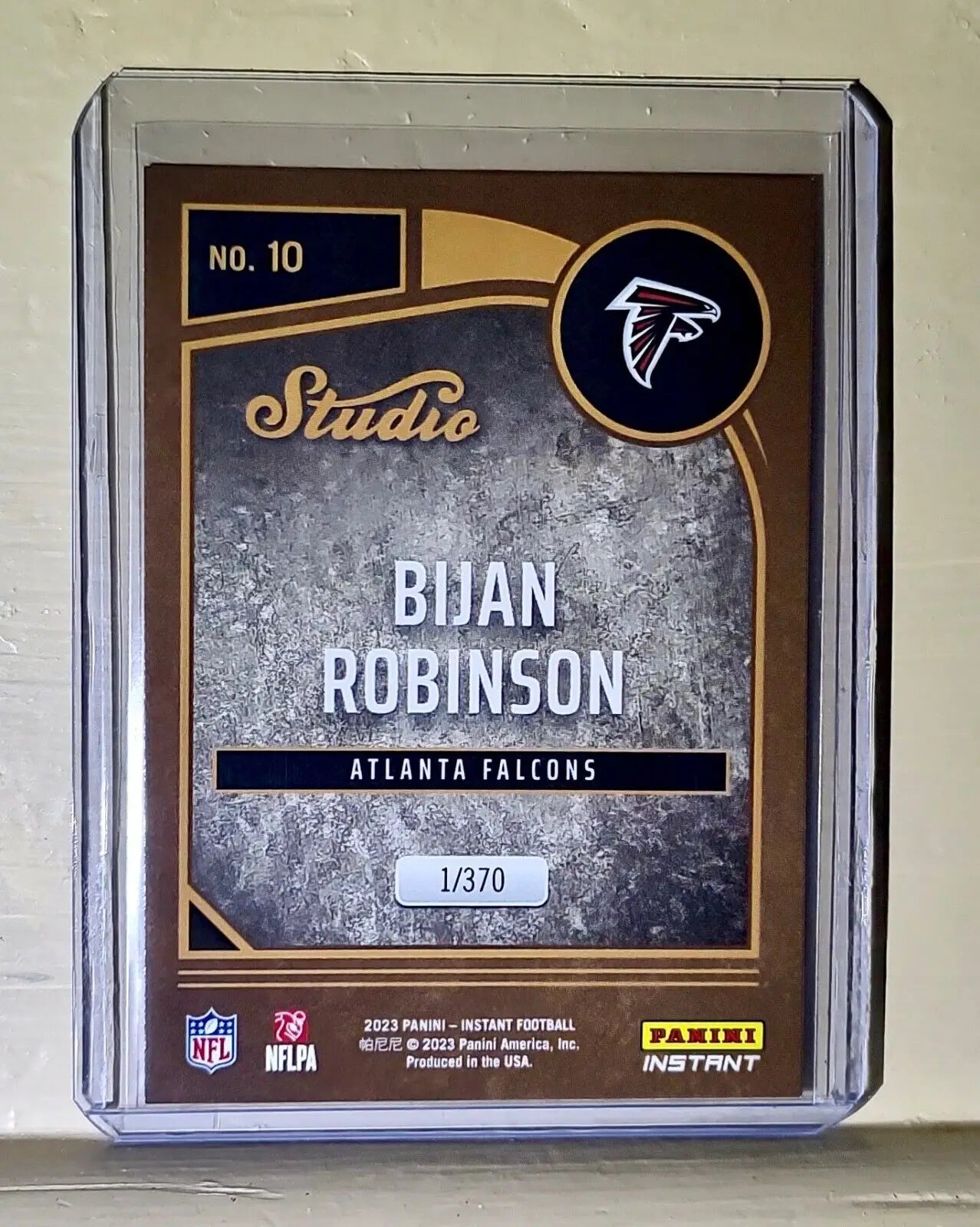 Bijan Robinson 2023 Panini NFL Studio Rookies #10 Rookie Card 1/370 - Football Card Single