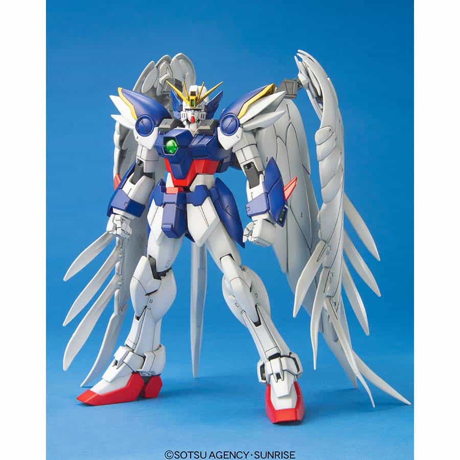 Bandai Mobile Suit Gundam Gundam Wing Endless Waltz: Wing Gundam Zero EW Master Grade 1:144 Scale Model Kit