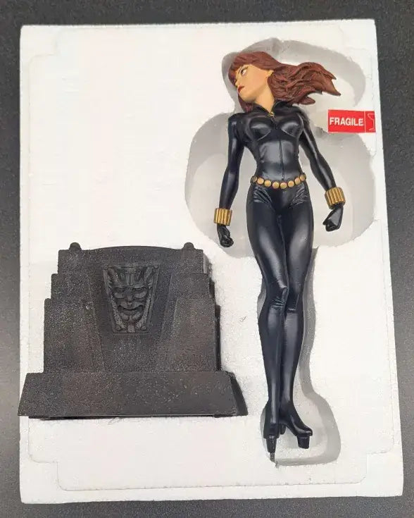 Bowen Designs 14 1/2’’ Painted Statue - Marvel Black Widow: #2072 of 4000 (Used) - Entertainment Memorabilia