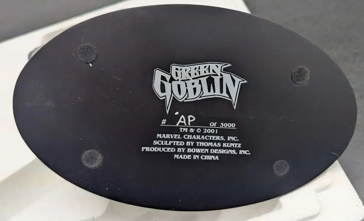 Bowen Designs 17’’ Painted Statue - Marvel Green Goblin: Artist’s Proof (Used) - Action Figure & Toy