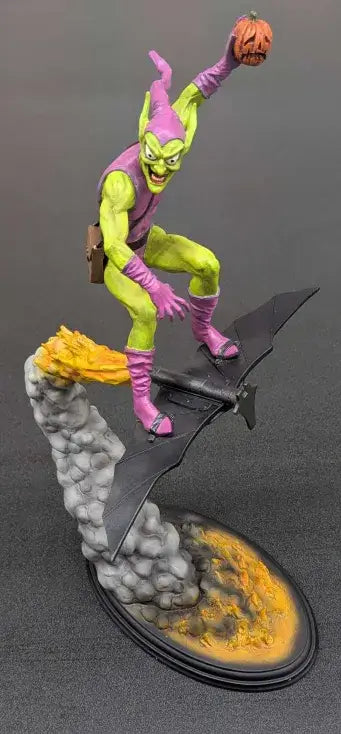 Bowen Designs 17’’ Painted Statue - Marvel Green Goblin: Artist’s Proof (Used) - Action Figure & Toy