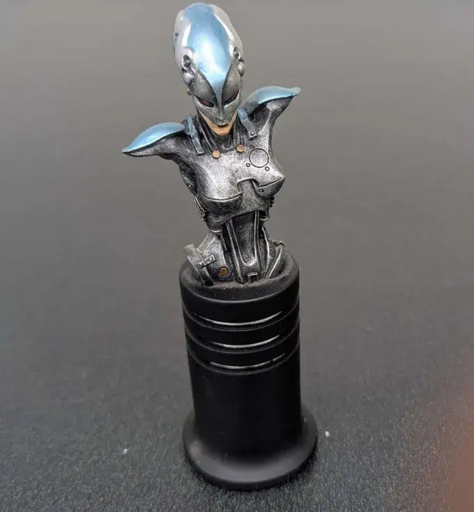 Bowen Designs 7’’ Mini-Bust - Bionica: #545 (Used) - Action Figure & Toy