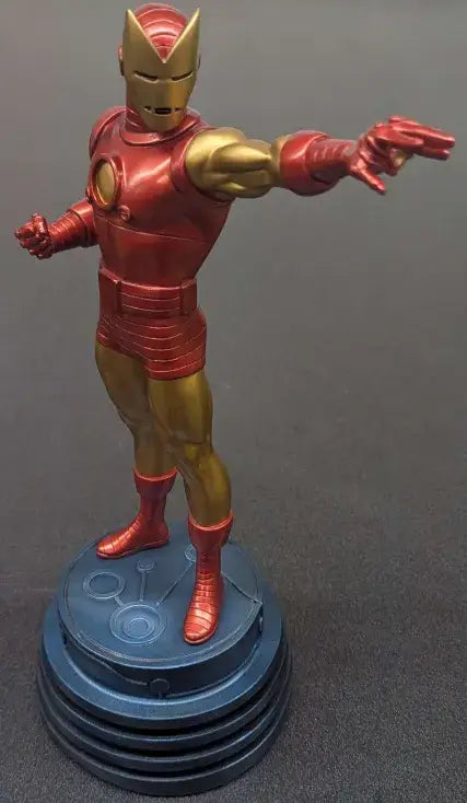 Bowen Designs Painted Statue - Marvel Iron Man Retro Version: Artist’s Proof (Used) - Action Figure & Toy