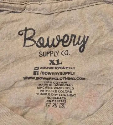 Bowery Supply Co. T-Shirt Mens XL White Tiger Back Print Cherry Blossom Graphic - Apparel