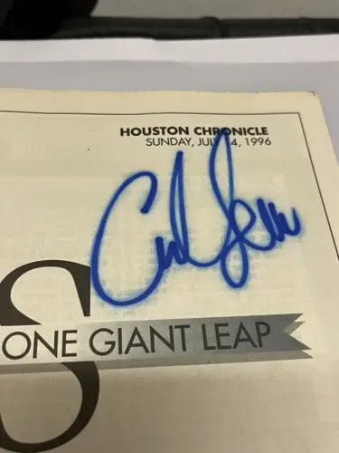 Signed Houston Chronicle newspaper featuring Carl Lewis July 4, 1996 Olympic Gold