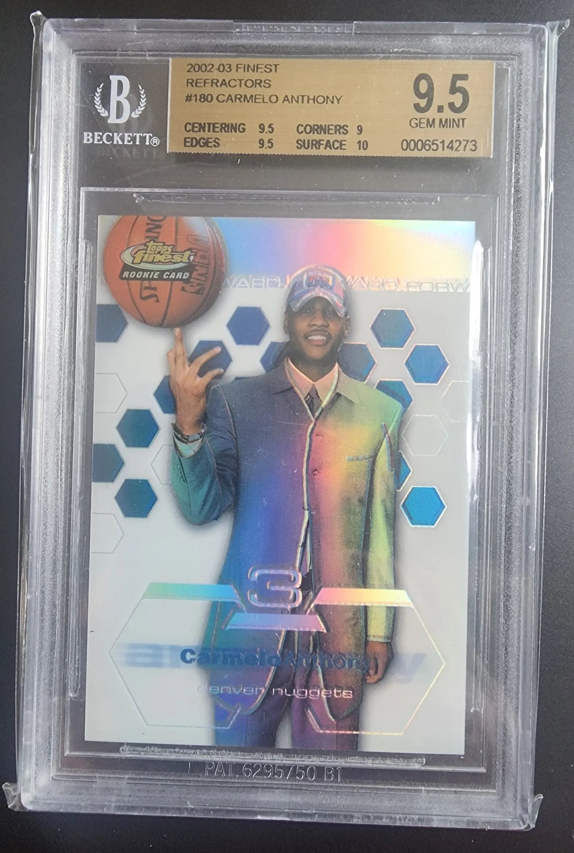 Carmelo Anthony 2002 Finest Refractor rookie card BGS 9.5 Gem Mint collectible