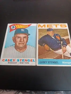 Casey Stengel - Two card LOT. Mgr cards. Topps 1960 #227. 1964 #324. VG - VG+ - Baseball Card Single