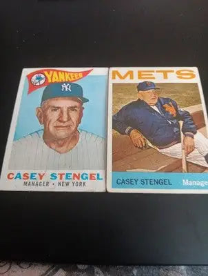 Casey Stengel - Two card LOT. Mgr cards. Topps 1960 #227. 1964 #324. VG - VG+ - Baseball Card Single