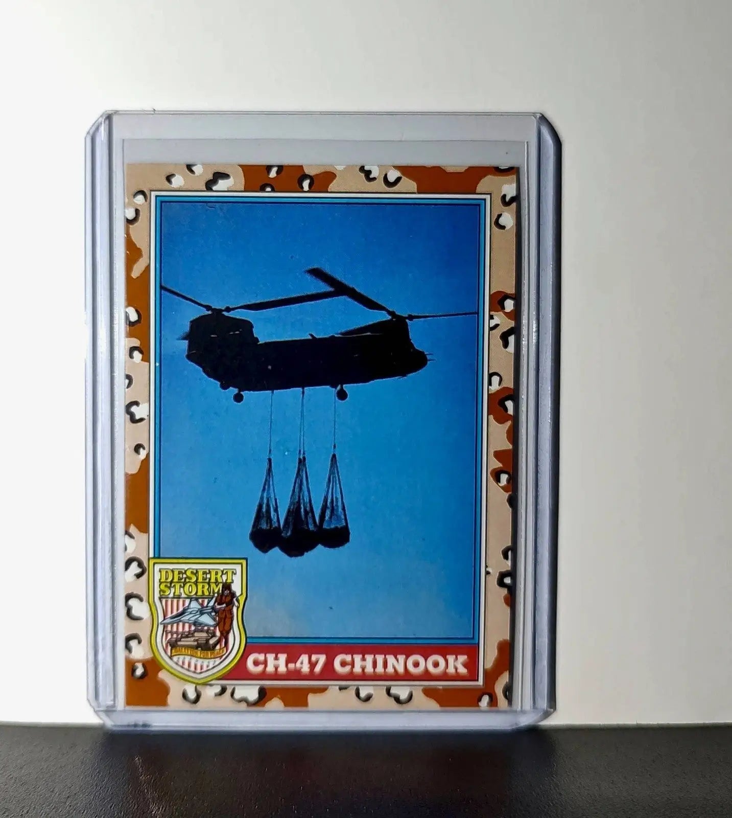 CH-47 Chinook 1991 Topps Desert Storm #125 Card - Other