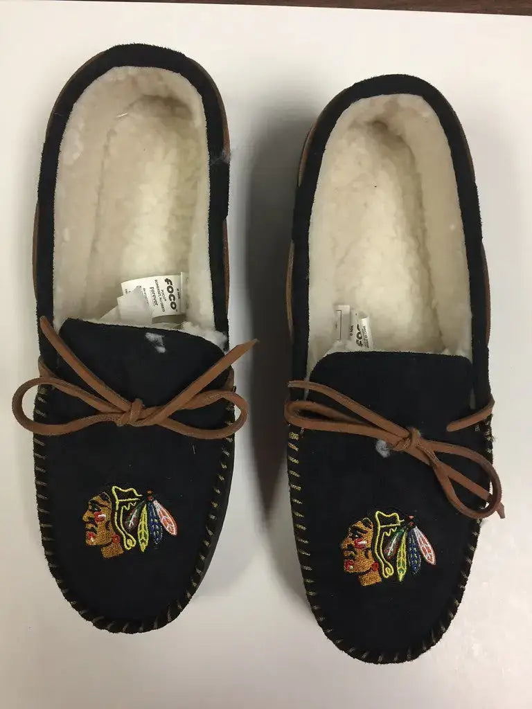 Chicago Blackhawks Men’s Team Color Moccasin Slippers - Small (7-8)