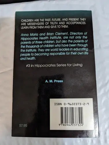Book back cover of Children The Ultimate Creation Paperback by Anna Maria Brian Clement