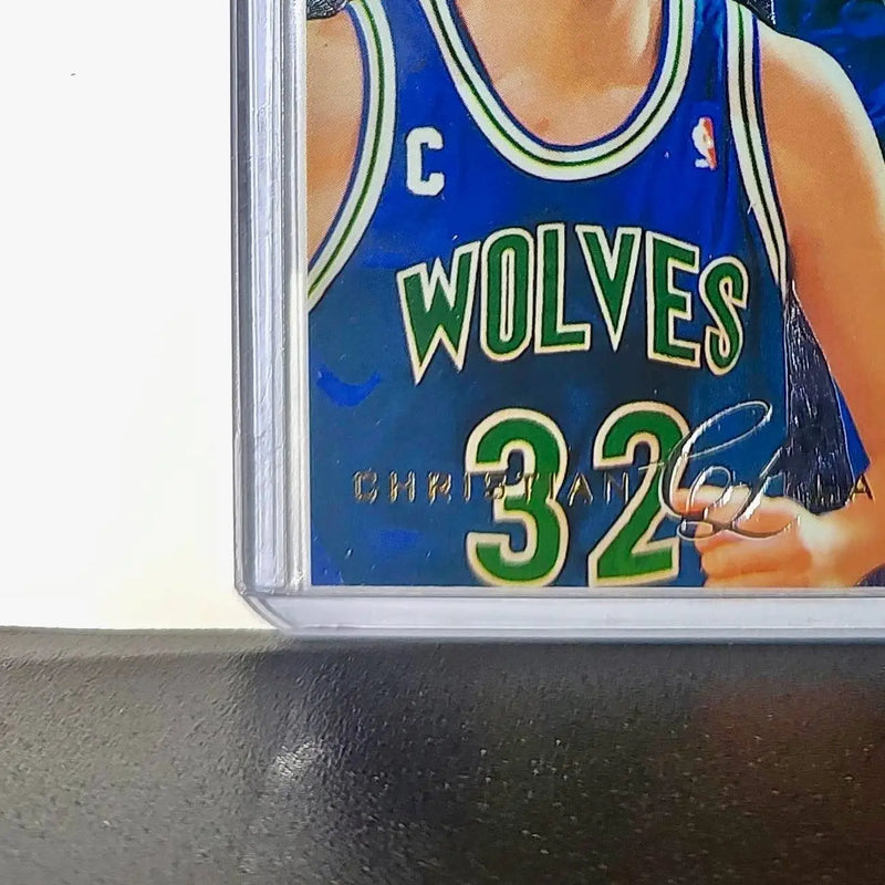 Christian Laettner 1995-96 Flair NBA #79 Card Timberwolves
