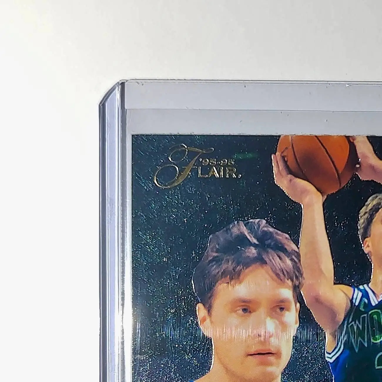 Christian Laettner 1995-96 Flair NBA #79 Card Timberwolves