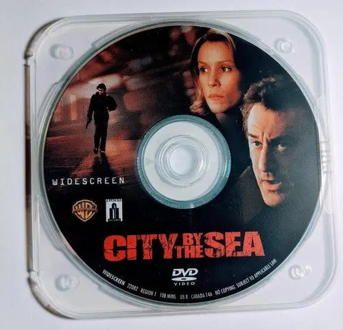 DVD of City By The Sea featuring Robert De Niro and Frances McDormand, widescreen edition