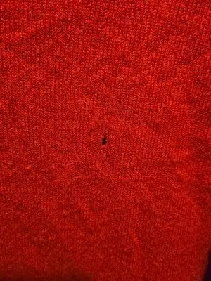 Club Room Sweater Mens M V-Neck 2-Ply 100% Cashmere Red Estate Holes Preowned - Apparel