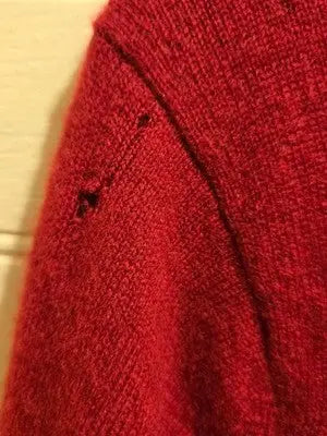 Club Room Sweater Mens M V-Neck 2-Ply 100% Cashmere Red Estate Holes Preowned - Apparel