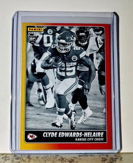 Clyde Edwards-Helaire 2020 Panini NFL #12 Black and White Rookies Card 1 of 518 - Football Card Single