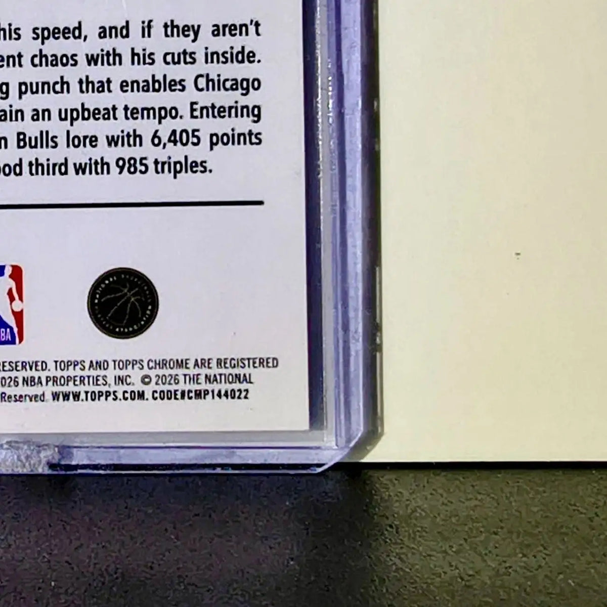 Coby White 2025-26 NBA Topps Chrome Update RayWave Refractor #93 Card Bulls - Basketball Card Single