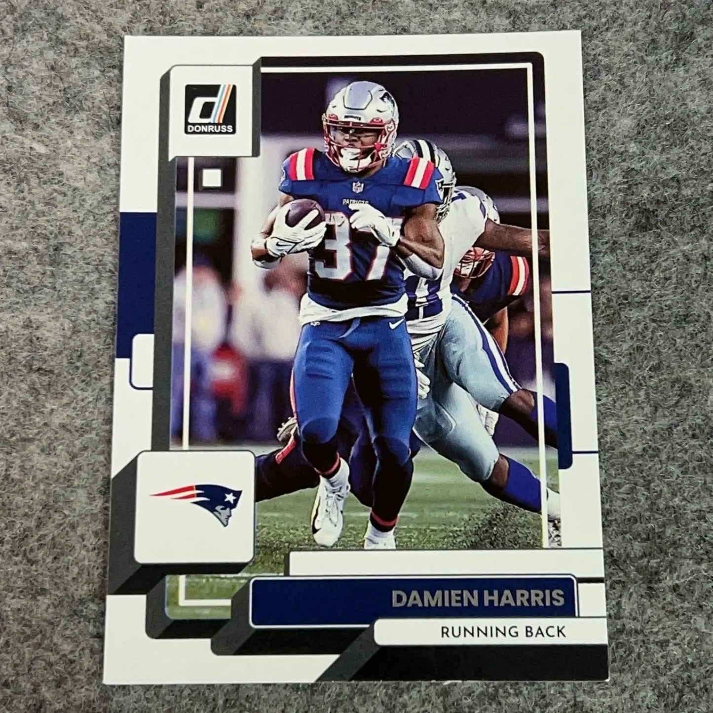 Damien Harris New England Patriots Football Card 2022 Panini NFL Sports You Pick - 2022 Panini Donruss #135 - Football