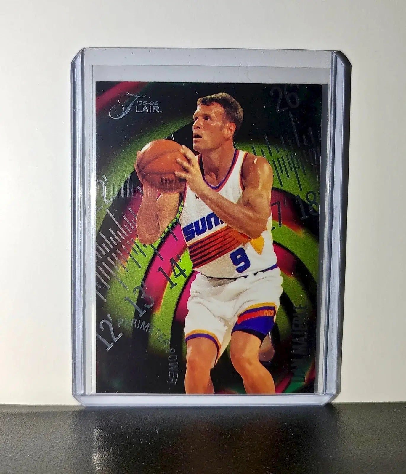 Dan Majerle 1995-96 Flair NBA #5 Perimeter Power Card